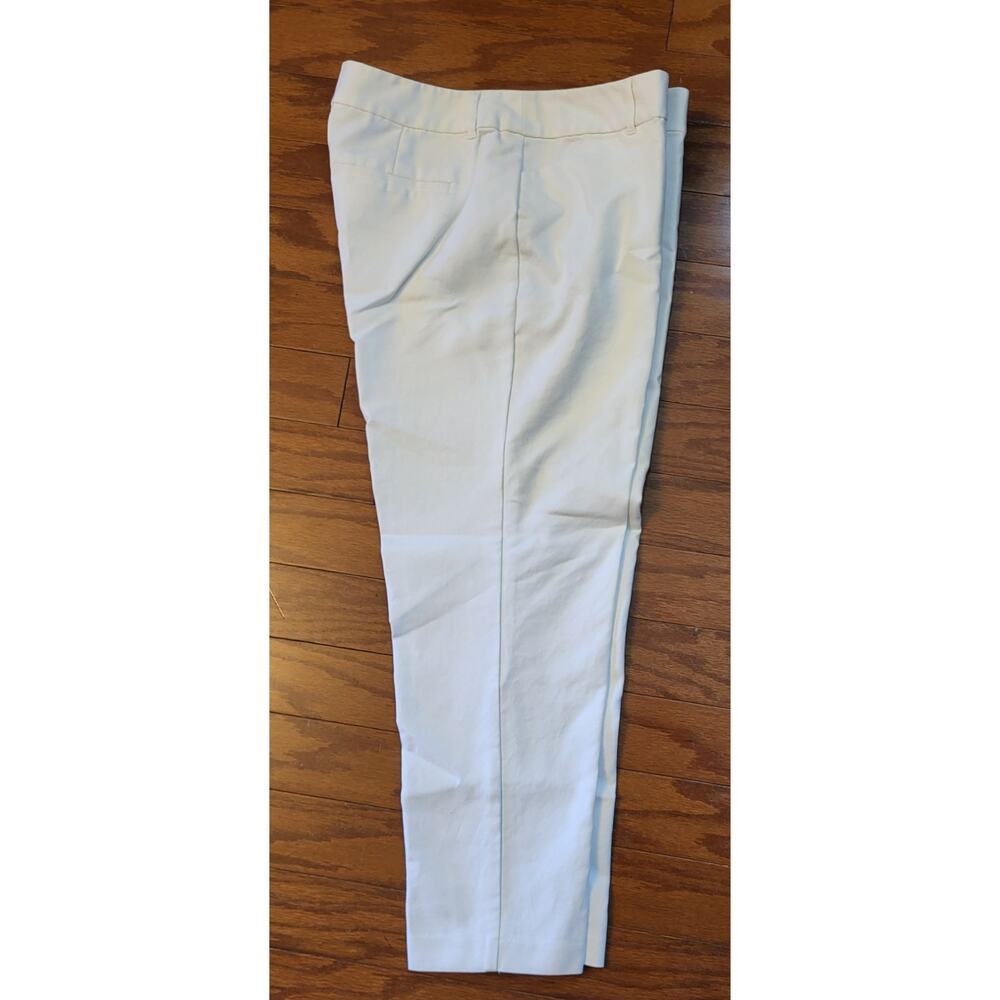 LIZ CLAIBORNE Capri Pants Size 14 Emma Classic White Stretchy - Picture 2 of 10